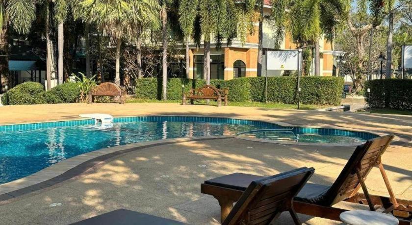 Siam River Resort Chaiyaphum Exterior photo