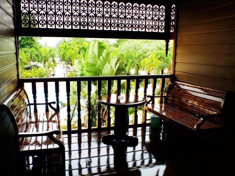 Siam River Resort Chaiyaphum Exterior photo