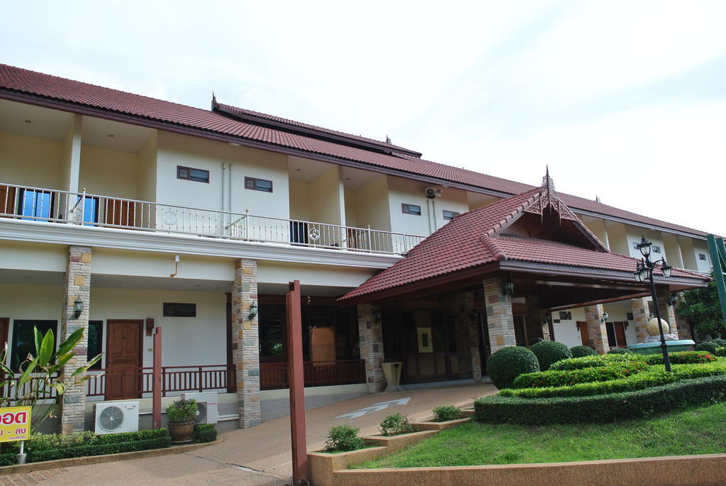 Siam River Resort Chaiyaphum Exterior photo